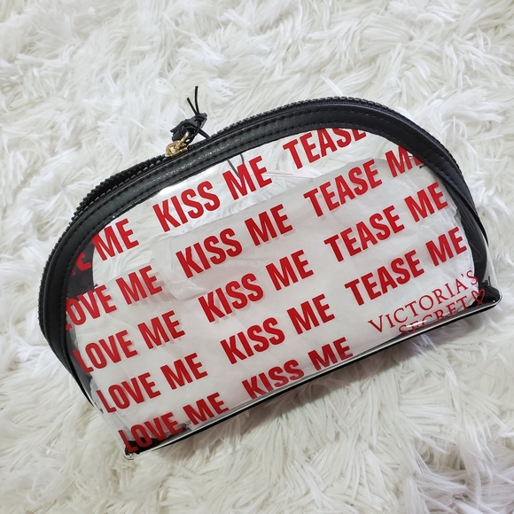 ♦️"KISS ME" "TEASE ME" "LOVE ME" Make-up Bag♦️ - Picture 5 of 5